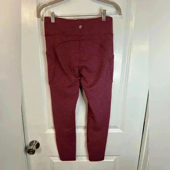 Lululemon Women’s 25” Red Invigorate High-Rise Tights Leggings - Size 8 - Picture 3 of 6